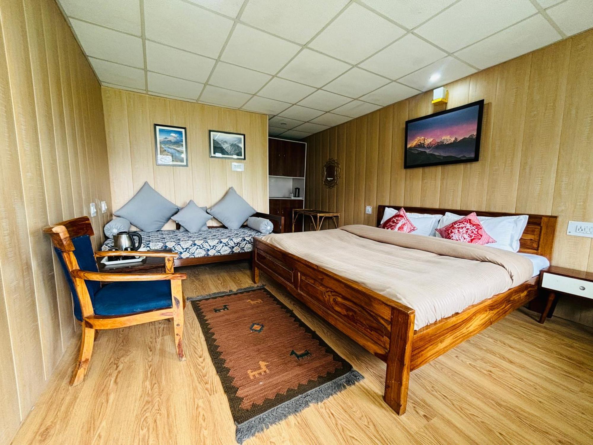 Himalayan High, Auli, By Himalayan Eco Lodges Joshīmath 外观 照片